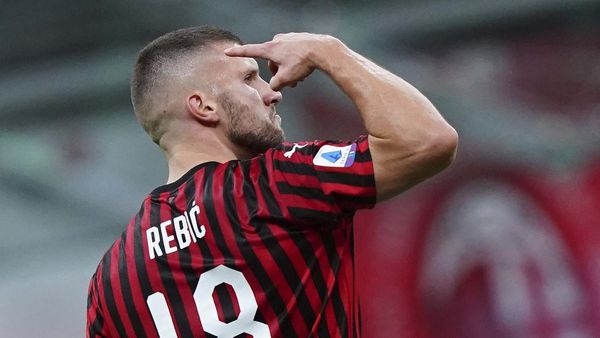 AC Milan Bangkit dan Gebuk Juventus