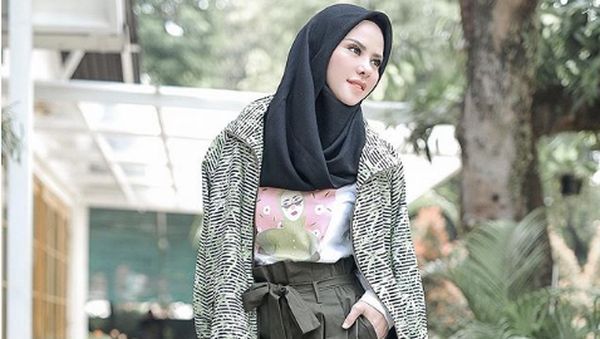 Angel Lelga #OOTD Bawa Tas Hermes Miliaran, Singgung Vicky Prasetyo