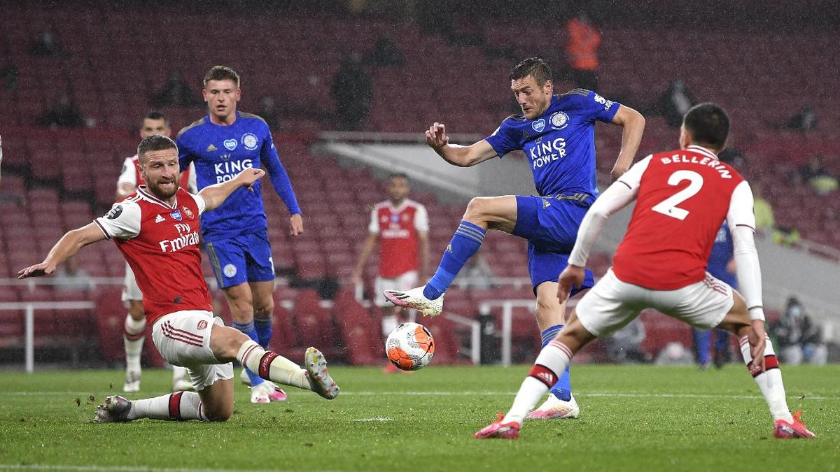 Arsenal bermain seri 1-1 melawan Leicester City dilanjutkan Liga Inggris. (Foto: AP/Michael Regan)