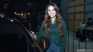 Senyum Aurel Hermansyah saat Cerita soal Nikah dengan Atta Halilintar