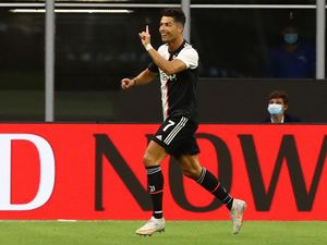 Top Skor Liga Italia: Ronaldo Dekati Immobile