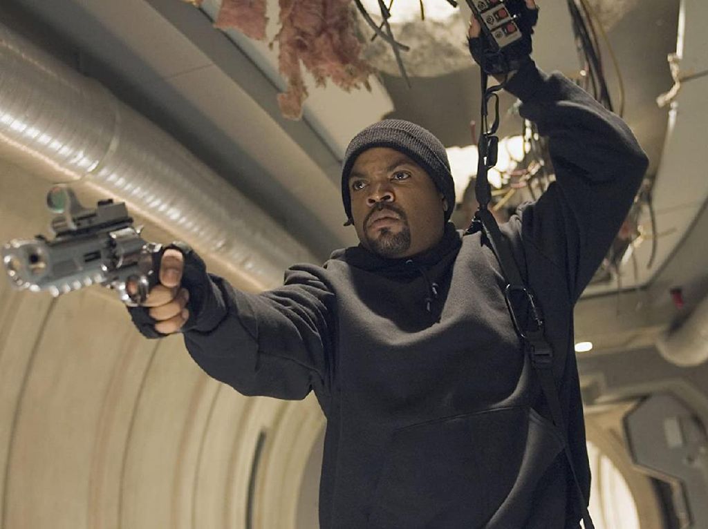 Tak Mau Vaksin, Ice Cube Rela Kehilangan Kontrak Film Rp 141 M