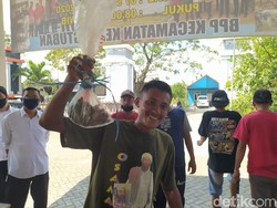 Video Perburuan Besar-besaran Tikus di Persawahan Blora