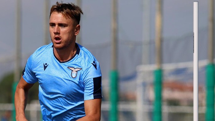 ROME, ITALY - SEPTEMBER 18: Patric in action during the SS Lazio training session at Formello sport centre on September 18, 2019 in Rome, Italy.  (Photo by Paolo Bruno/Getty Images)