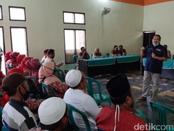Rawan Kecelakaan Kerja, Penderes Kelapa di Pangandaran Dapat Asuransi