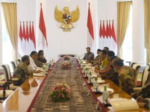 PD Tanya Langsung ke Jokowi soal Reshuffle Kabinet PD Tanya Langsung ke Jokowi soal Reshuffle Kabinet
