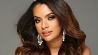 10 Foto Sarah Ahmad, Selebgram Pacar Pemain Timnas yang Dapat Mobil Mewah