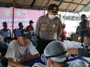 Cegah Corona, Sopir Bus AKAP-AKDP Jalani Rapid Test di Terminal Cianjur Cegah Corona, Sopir Bus AKAP-AKDP Jalani Rapid Test di Terminal Cianjur