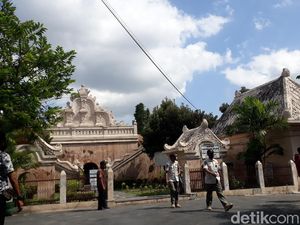 Potret Keramaian Tamansari Jogja di Hari Pertama