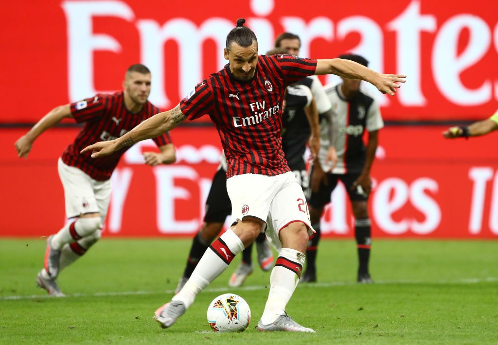 MILAN, ITALY - JULY 07:  Zlatan Ibrahimovic of AC Milan scores his goal from the penalty spot during the Serie A match between AC Milan and Juventus at Stadio Giuseppe Meazza on July 7, 2020 in Milan, Italy.  (Photo by Marco Luzzani/Getty Images)