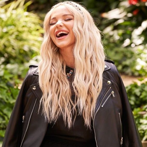 Dove Cameron/pinteres.com/seventeen Ilustrasi semangat zodiak pisces