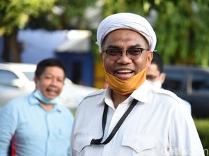 Ngabalin Cerita Dibikin Meme King of Penjilat, Sama Sekali Tak Masalah Ngabalin Cerita Dibikin Meme King of Penjilat, Sama Sekali Tak Masalah
