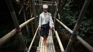Melihat Lagi Kehidupan Baduy Dalam yang Teguh Aturan Adat
