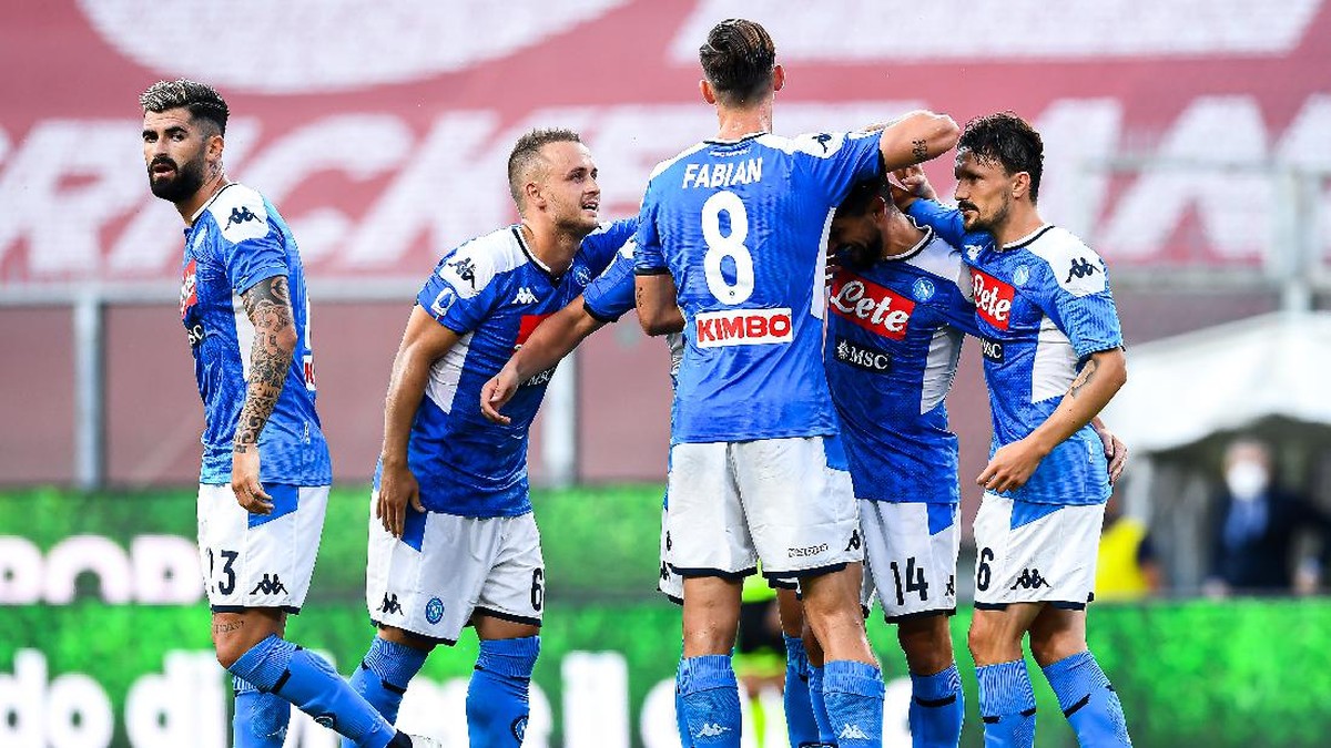 Napoli sudah bersiap menghadapi Barcelona di leg kedua 16 besar Liga Champions. (Foto: Getty Images/Paolo Rattini)