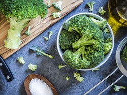 8 Makanan untuk Membersihkan Darah Kotor, Bantu Cegah Berbagai Penyakit