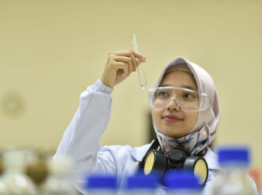 Daftar Universitas dengan Jurusan Bioteknologi Terbaik di Indonesia