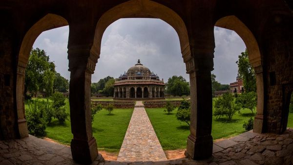 Situs Peradaban Islam di Delhi Buka Lagi