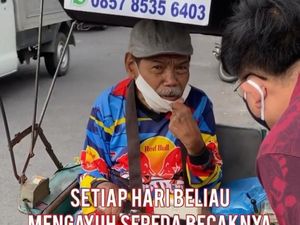Viral Tukang Pulsa Difabel, Keliling Surabaya Pakai Sepeda Roda Tiga Viral Tukang Pulsa Difabel, Keliling Surabaya Pakai Sepeda Roda Tiga