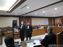 Sekretaris KPU Papua Barat Ungkap Pemberian Rp 500 Juta ke Wahyu Setiawan