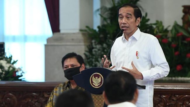 5 Perintah Tegas Jokowi Soroti Kasus Corona Meninggi 5 Perintah Tegas Jokowi Soroti Kasus Corona Meninggi