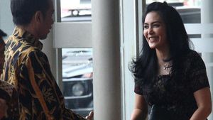 Gaya Kulineran Rieke Diah Pitaloka