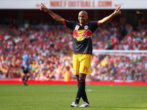 Thierry Henry CLBK?  Sancho Dilupakan MU