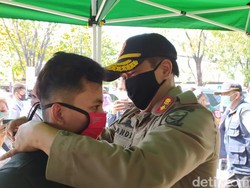 Kasus Corona Melonjak, Satpol PP Cirebon Razia Warga Tak Bermasker