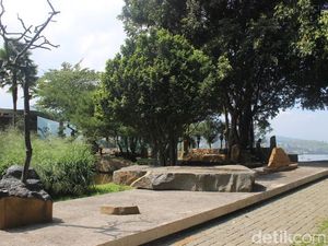 Menikmati Ketenangan dan Hidup di Wot Batu Bandung