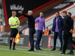 Mourinho Ngamuk Lagi Gara-gara VAR