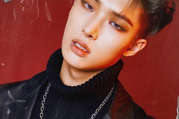 Mingi ATEEZ adalah salah satu idol K-Pop yang pakai tindik bibir