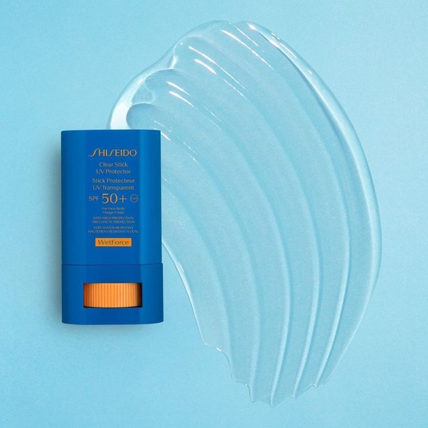 /www.instagram.com/makyaj_trendi/ Sunscreen stick dari Shiseido rekomendasi Suhay Salim