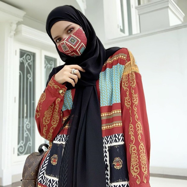 Tetap Modis Saat New Normal 5 Tips Mix Match Hijab X Masker Ala Influencer