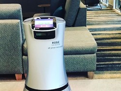 Cegah Corona, Hotel Ini Gunakan Robot untuk Layani Tamu