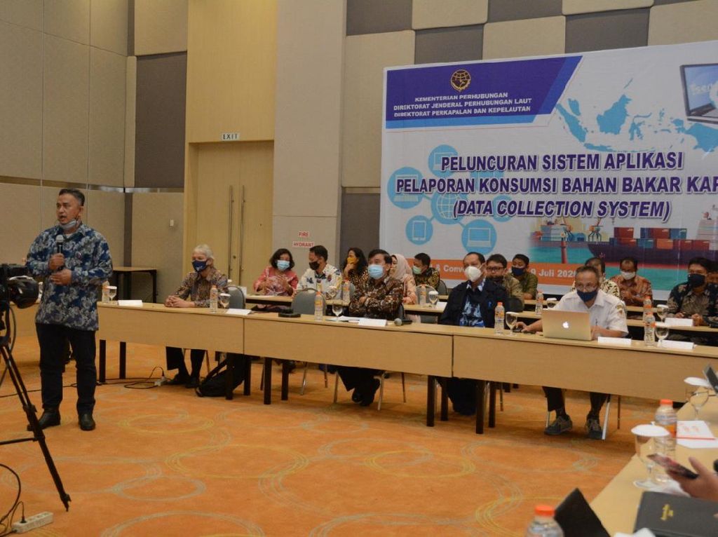 Kurangi Emisi Gas Buang, Kapal Diminta Laporkan Konsumsi Bahan Bakar Kurangi Emisi Gas Buang, Kapal Diminta Laporkan Konsumsi Bahan Bakar