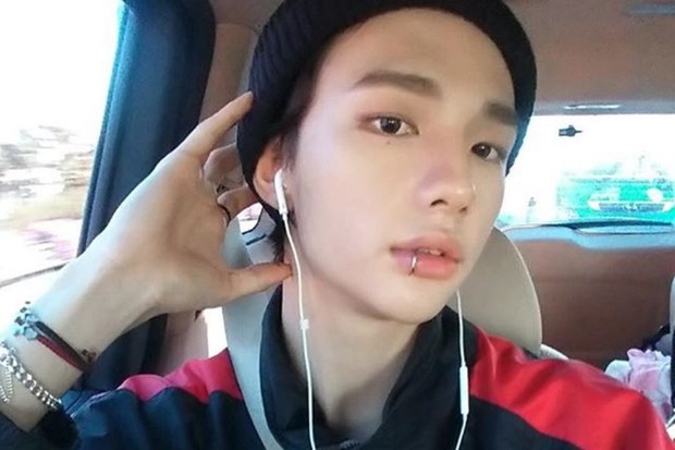 Hyunjin Stray Kids adalah salah satu idol K-Pop yang pakai tindik bibir