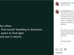 Tulis Kata-kata Filosofis di Instagram, Ada Apa dengan Cinta Laura?