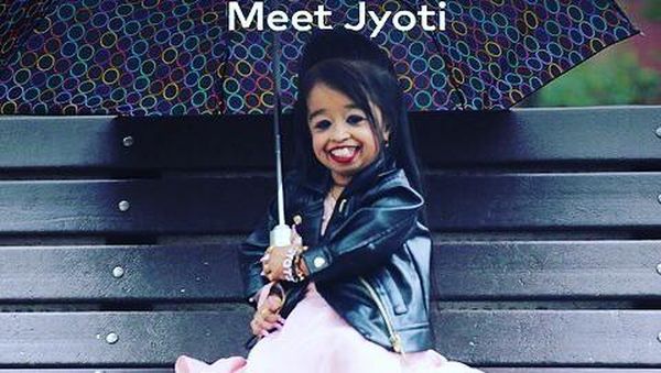 Potret Wanita Terkecil di Dunia, Tingginya Cuma 60 CM