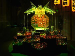 Lihat 30 Ribu Ikan Mas Koki Berenang di Art Aquarium Tokyo