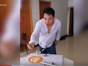 Diet Cara Aneh, Pria Ini Ciptakan Timbangan Makanan yang Rumit