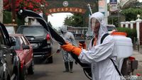 Operasi Disinfeksi Corona Sasar Pemukiman Secapa AD di Bandung