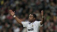 Fernandinho katanya mirip-mirip wajahnya dengan Robinho. Pemain yang juga sama-sama berasal dari Brasil dan pernah berjaya bersama Real Madrid (Getty Images)