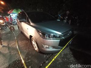 Polisi Cek Mobil Tak Bertuan Terparkir, Milik Korban Perampokan di Kudus?