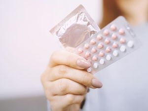 Ketahui Tanda-tanda Hamil Setelah Lepas KB Selama 3 Bulan