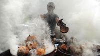 Produksi Arang Batok di Jambi Capai 500 Kg Per Hari Lho