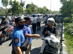 Razia Besar-besaran Tak Pakai Masker Digelar di Surabaya