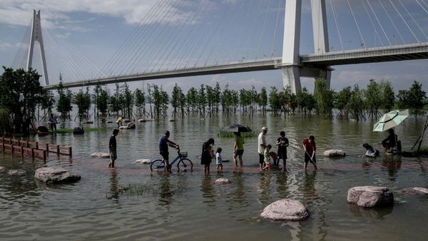 Setelah Corona, Kini Wuhan Diterjang Banjir