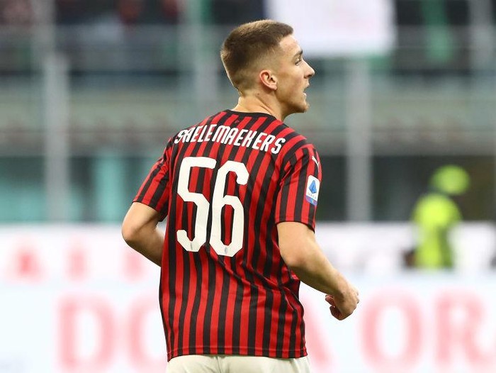 MILAN, ITALY - FEBRUARY 02:  Alexis Saelemaekers of AC Milan looks on during the Serie A match between AC Milan and Hellas Verona at Stadio Giuseppe Meazza on February 2, 2020 in Milan, Italy.  (Photo by Marco Luzzani/Getty Images)
