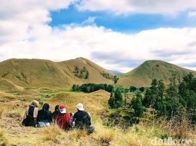 Foto: Keindahan Kawah Wurung Bondowoso Bak di Luar Negeri