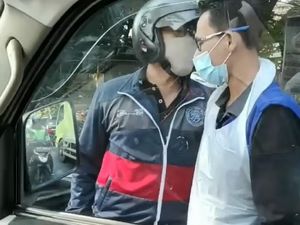 Insiden Cekcok Petugas Dishub Vs Ambulans di Depok Berakhir Damai Insiden Cekcok Petugas Dishub Vs Ambulans di Depok Berakhir Damai