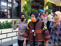 4 Anak Korban Pencabulan Penjaga Makam Jadi Perhatian Wali Kota Risma